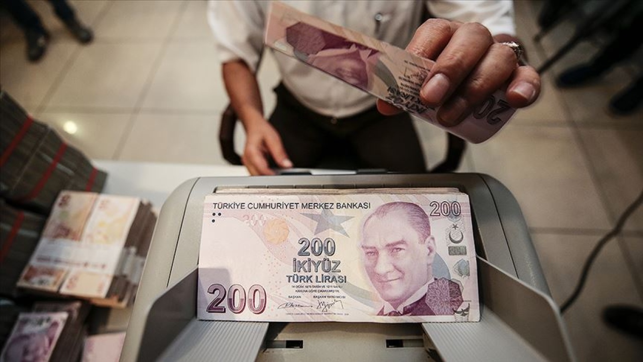 Kredi çekecekler bu haber sizi ilgilendiriyor! Yeni düzenleme geldi