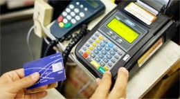 Kredi Kartıyla Yapılan Alışverişte Tüketicinin Ödediği Komisyon Yasal Mı?