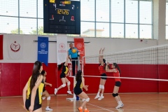 Küçük Sultanlar Niğde’de Sahne Aldı