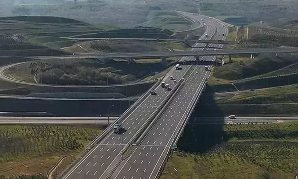 Kurban Bayramı'nda Hangi Köprüler ve Otoyollar Ücretsiz? 5-9 Haziran Kuzey Marmara Otoyolu Paralı mı?