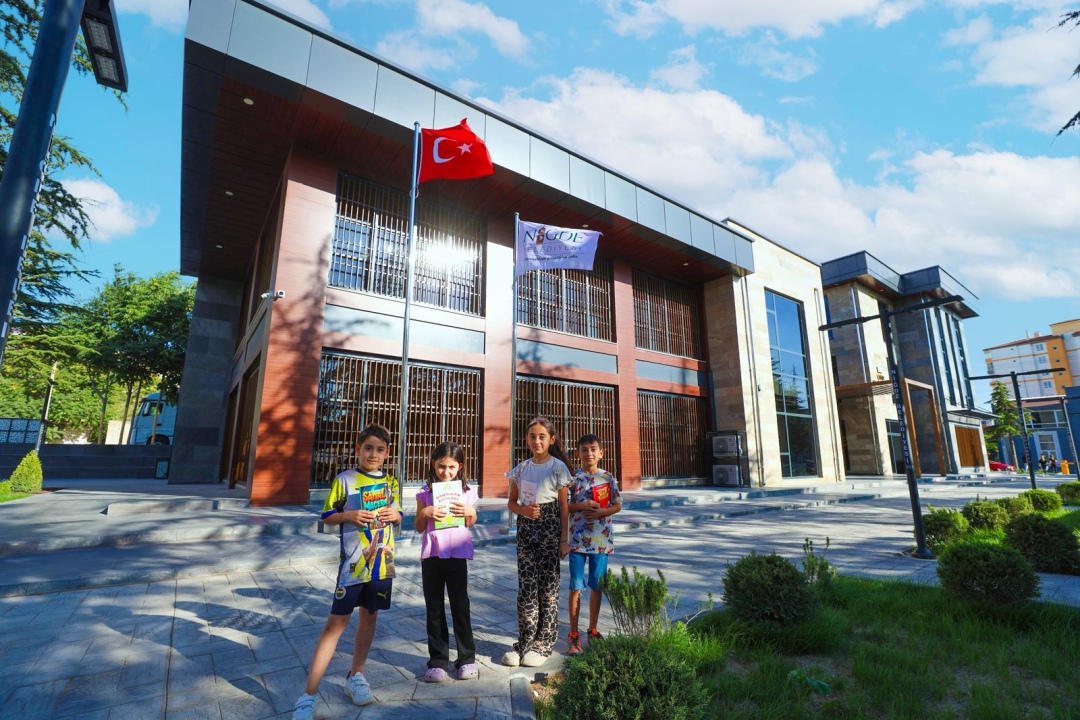 Kütüphane ve Kadın Yaşam Merkezi Açılıyor