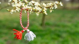 Marteniçka nedir, neden takılır? 2026 Marteniçka dileği nasıl tutulur?