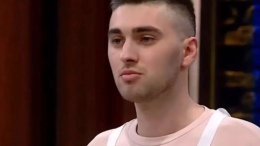 MasterChef 2025'in Parlayan Yıldızı Murat Can Akpınar Kimdir? Şeflerden Övgü Yağmuru!