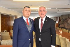 MHP Belediye Başkan Adayı Prof. Hamdi Doğan’, BBP Niğde İl Başkanlığına nezaket ziyareti gerçekleştirdi.