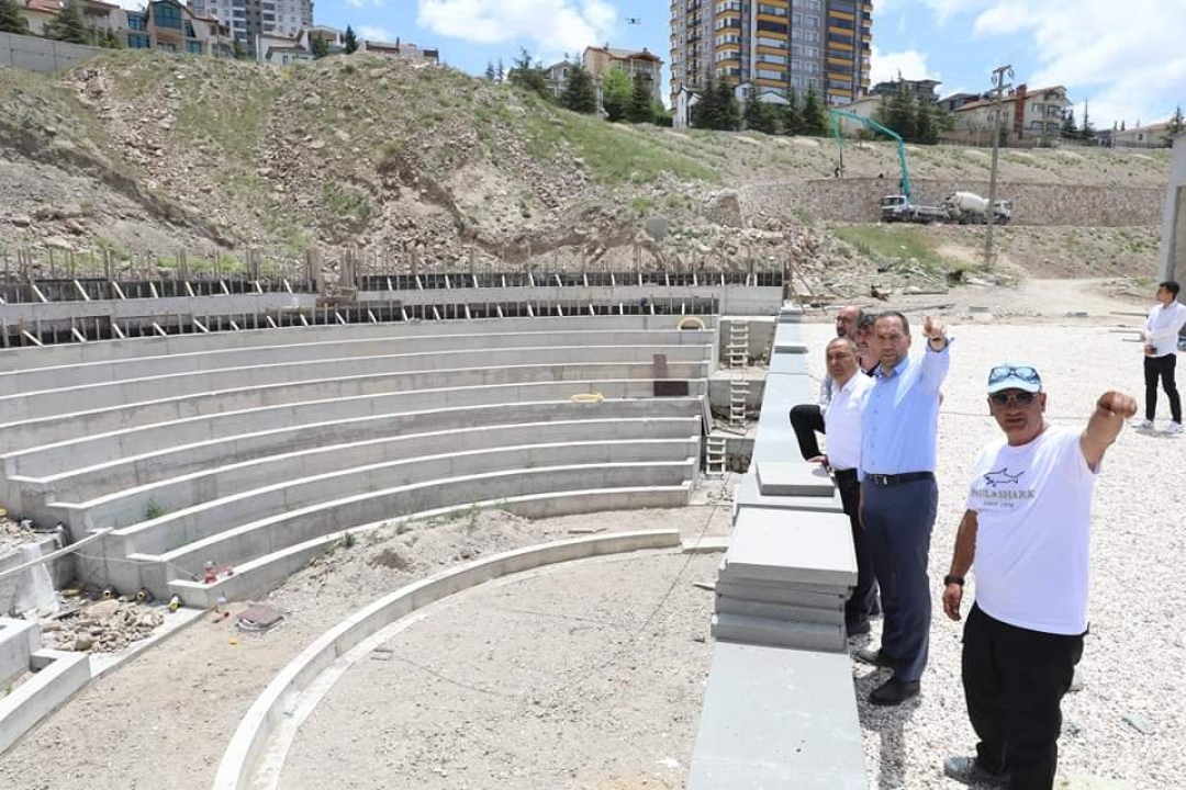 Millet Bahçesi’ndeki amfi tiyatro genişletiliyor