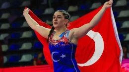 Milli güreşçi Kıymet Rümeysa Tezcan kimdir, nereli ve kaç yaşında? Kıymet Rümeysa Tezcan'ın başarı hikayesi