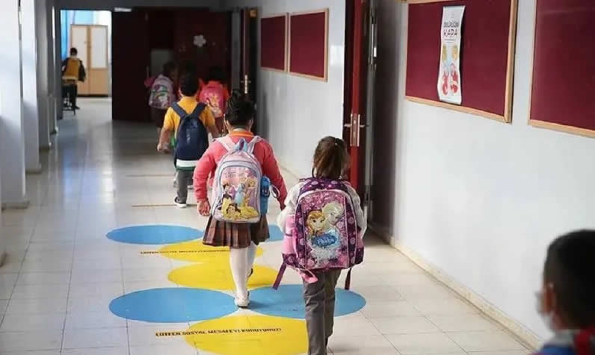 Milyonların Beklediği Haber: 2025 Okullar Ne Zaman Kapanacak? Yaz tatili erken mi başlayacak?