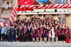 Mimar Sinan MTAL’de Mezuniyet Coşkusu