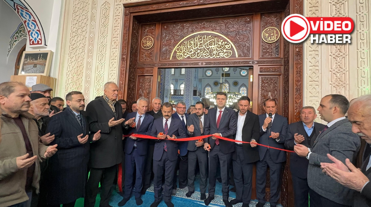 Muradiye Hacı Arif Tuncel Camii ibadete açıldı