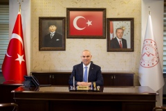 Niğde eski Valisi Mustafa Koç'un yeni görev yeri belli oldu