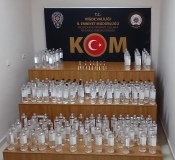 Niğde'de 161 litre etil alkol ve 19 aroma kiti ele geçirildi