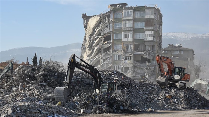 Niğde'de 6 Şubat'ta hayatını kaybedenler için anma programı