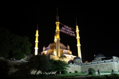 Niğde'de bugün iftar ve imsak kaçta?