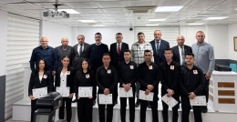 Niğde'de geleceğin hakemlerine kokart takıldı