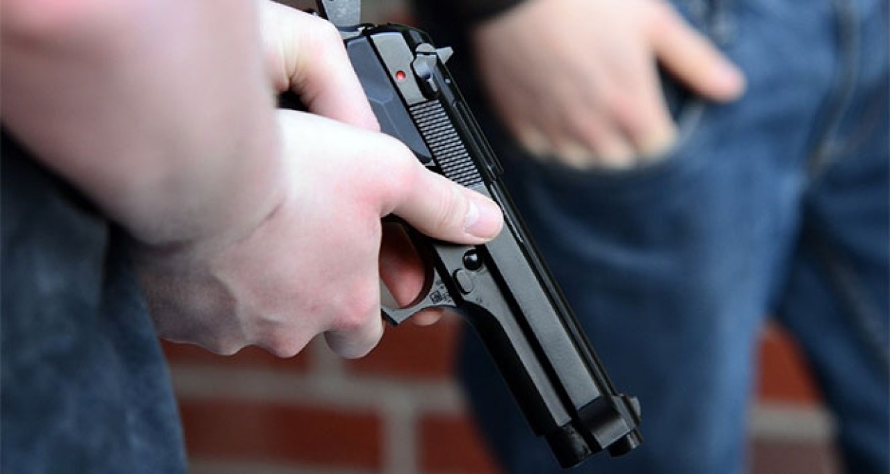 Niğde'de Silahlı Kavga: Kaçan Üniversite Öğrencisi Aranıyor!