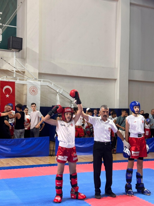 Niğde'nin Gururu: Güler Spor Akademisi, Zafer Kupası'ndan 2 Madalya ile Döndü