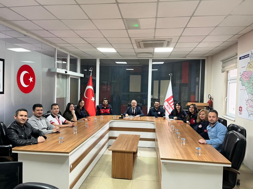 Niğde 112 Acil Çağrı Merkezi’nde Aylık Değerlendirme Toplantısı Yapıldı