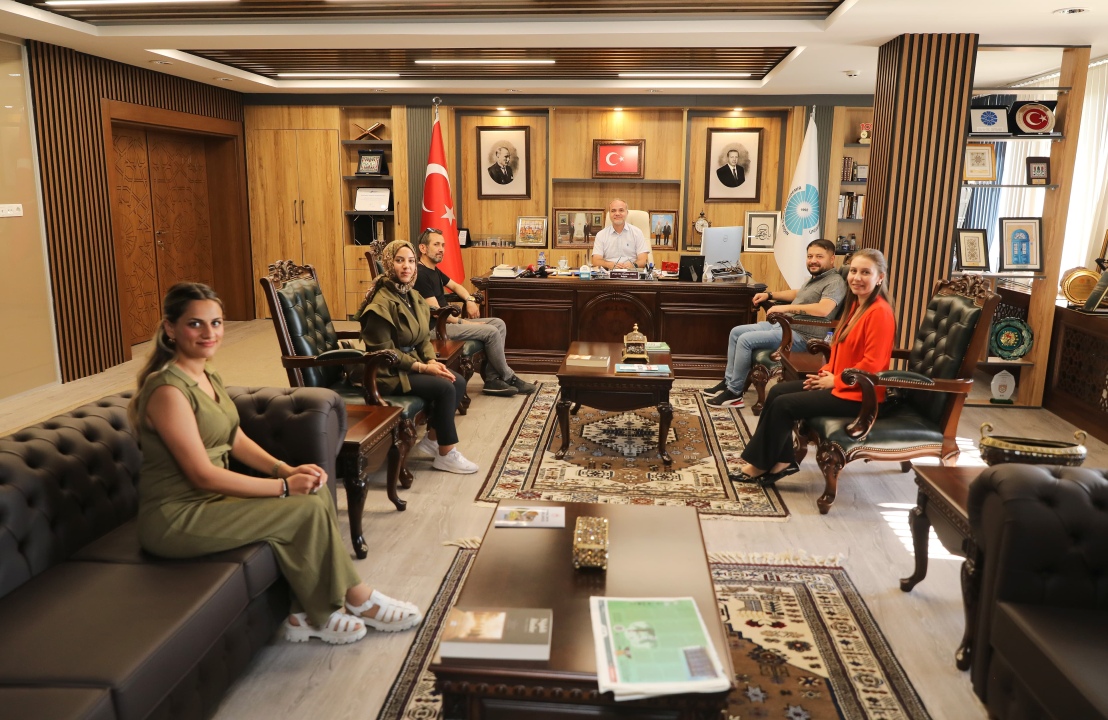 Niğde Anadolu Haber ekibi, Rektör Uslu’yu ziyaret etti