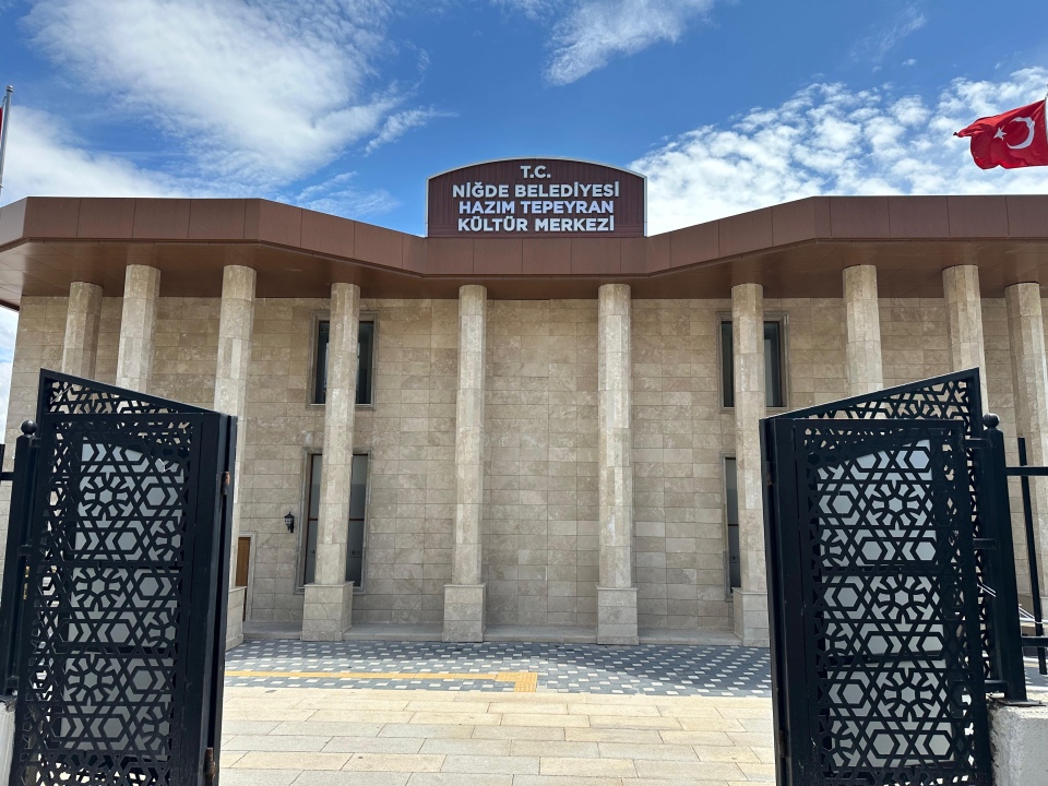 Niğde Belediyesi Kültür Merkezi’nin Adı Değişti