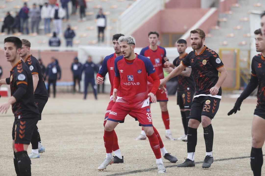 Niğde Belediyespor beraberliğe razı oldu