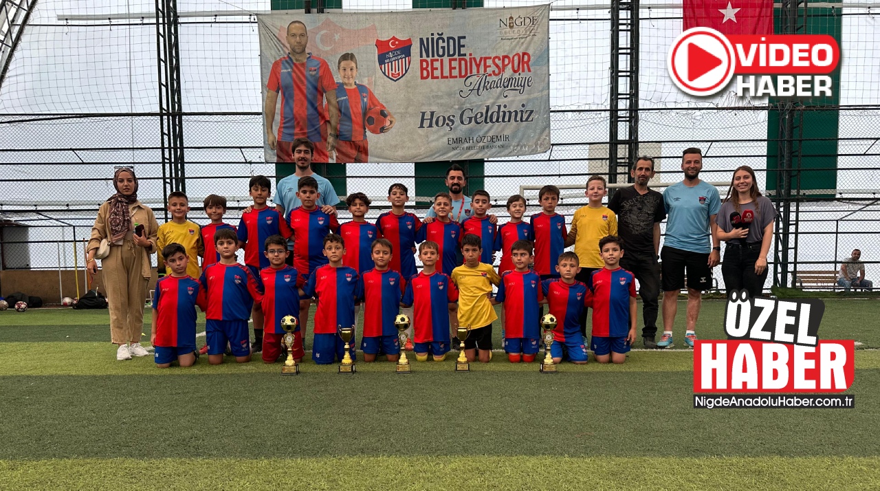 Niğde Belediyespor Futbol Akademisi genç yeteneklerle geleceğe yatırım yapıyor