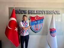 Niğde Belediyespor kaleyi Kasap’a emanet etti