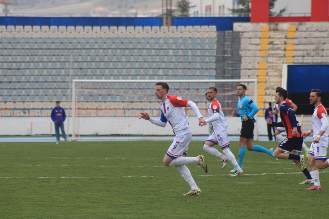 Niğde Belediyespor, Kırıkkale'den eli boş dönüyor