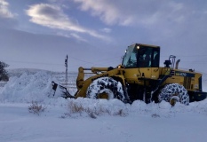Niğde–Çiftlik yolu kar ve tipi nedeniyle trafiğe kapatıldı