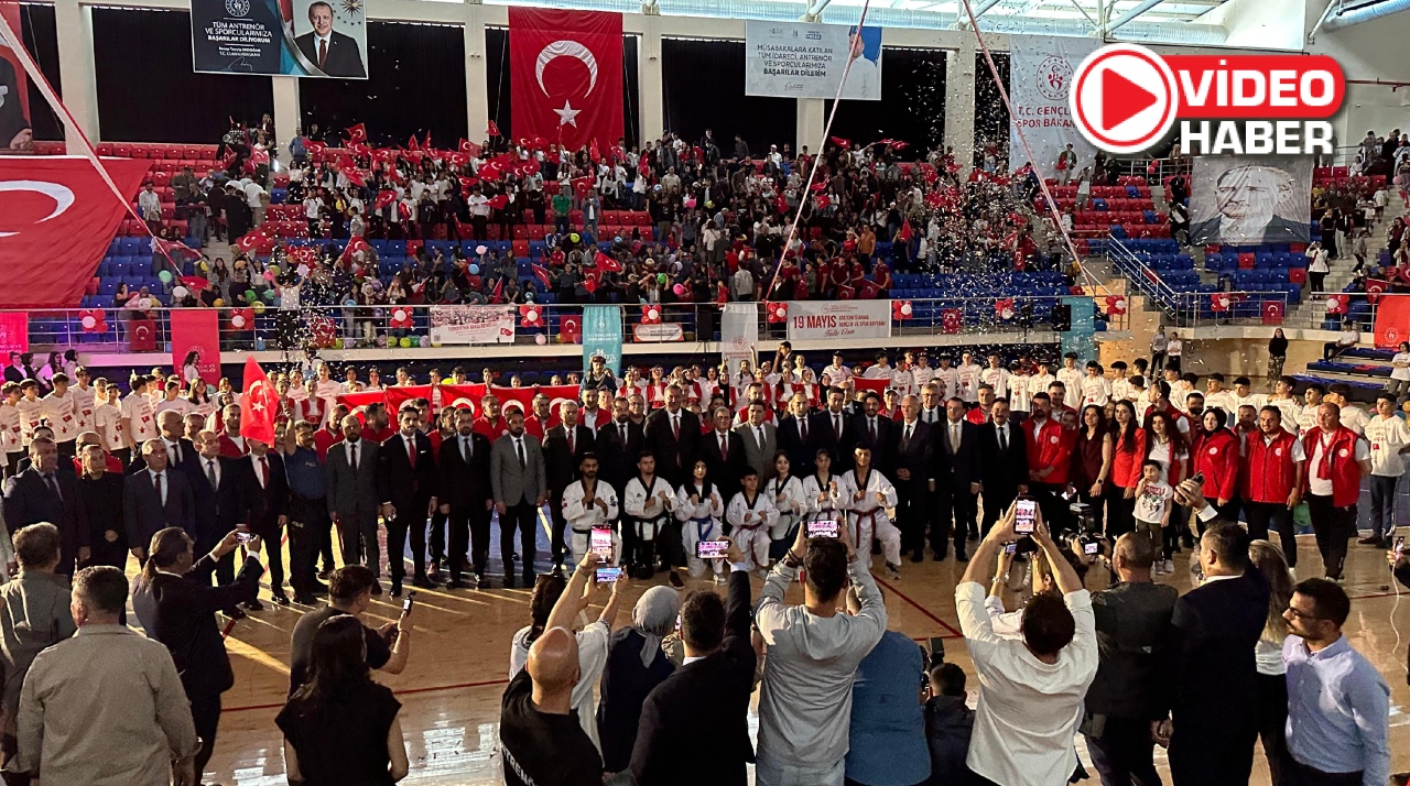 Niğde’de 19 Mayıs’a yakışır coşku