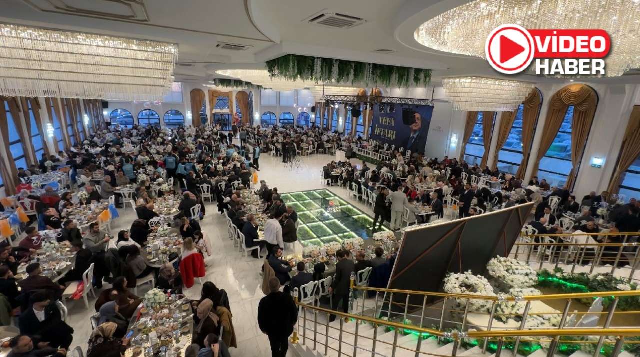 Niğde'de AK Parti teşkilatından vefa iftarı