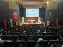 Niğde’de Anadolu Mektebi kapsamında “Aile Paneli” yapıldı