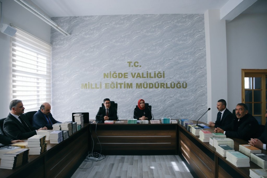 Niğde’de “Anadolu Mektebi Yazar Okumaları” Projesi devam ediyor