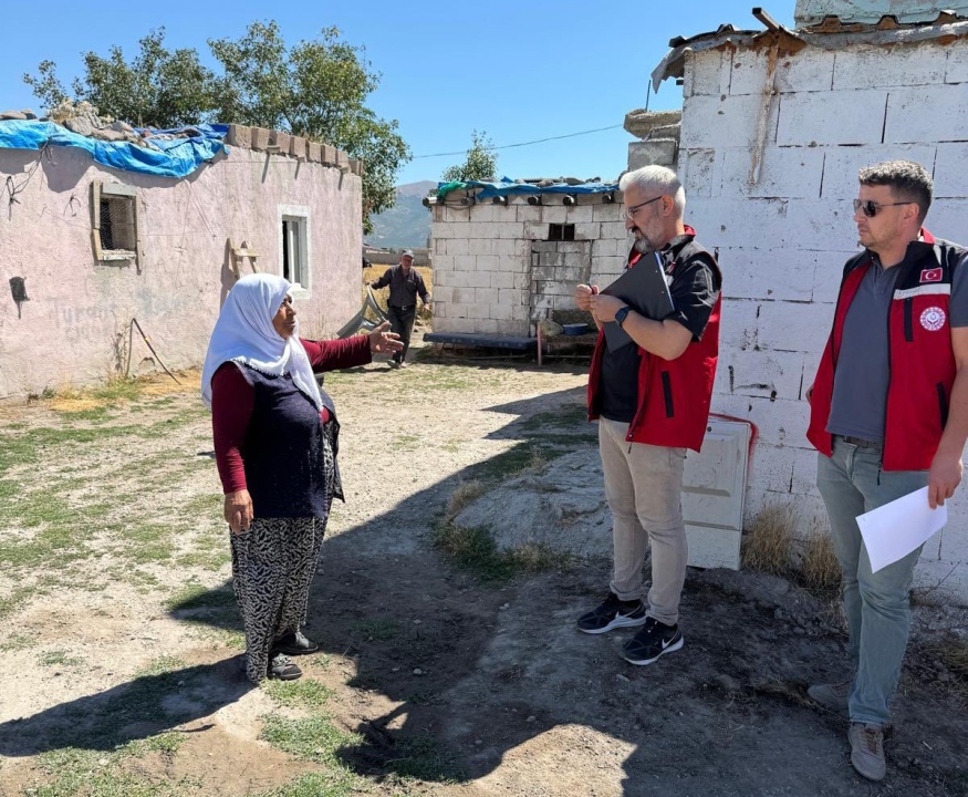 Niğde’de ASDEP ekibi vatandaşlarla buluşuyor