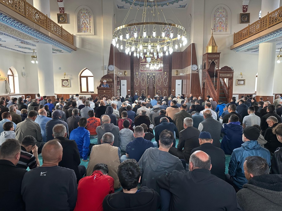 Niğde’de Kurban Bayramı Namazı için camiler doldu taştı