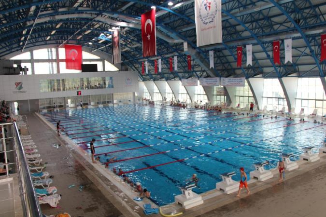 Niğde’de cankurtaran krizi! Niğde Olimpik Yüzme Havuzu o tarihlerde kapalı olacak