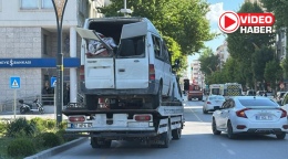 Niğde'de İşçi Servisi ile Otomobil Çarpıştı: 8 Yaralı