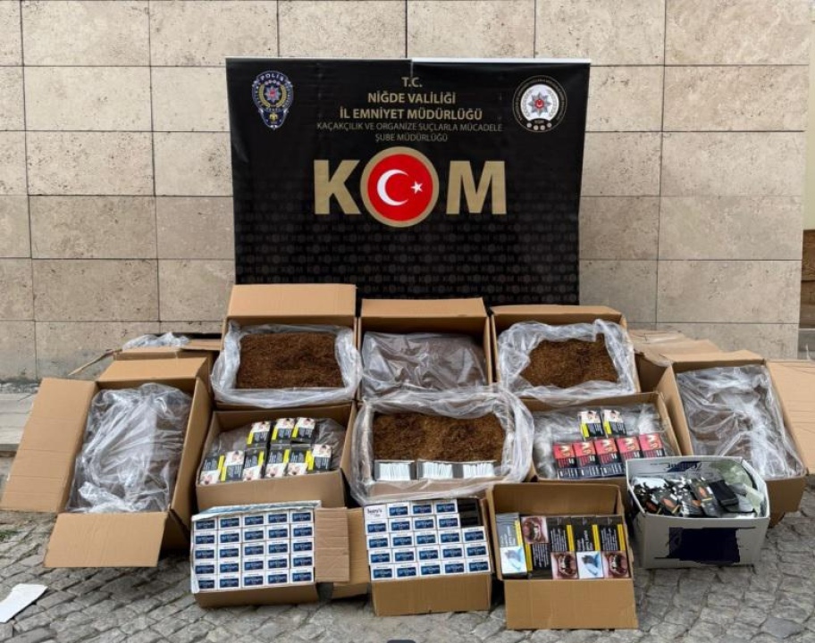 Niğde’de Kaçak Tütün Operasyonu: 3 Şüpheli Gözaltında
