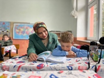 Niğde’de köy okullarında bayrak töreni ve yardım dağıtımı yapıldı