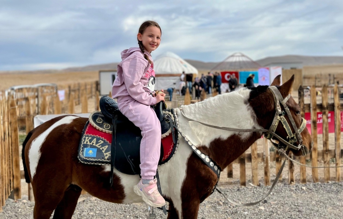 Niğde’de öğrenciler kültürel etkinliklerle Kazak Kültürü’nü tanıdı