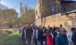 Niğde’de Öğretmenler Günü Yürüyüşü yoğun katılımla gerçekleşti