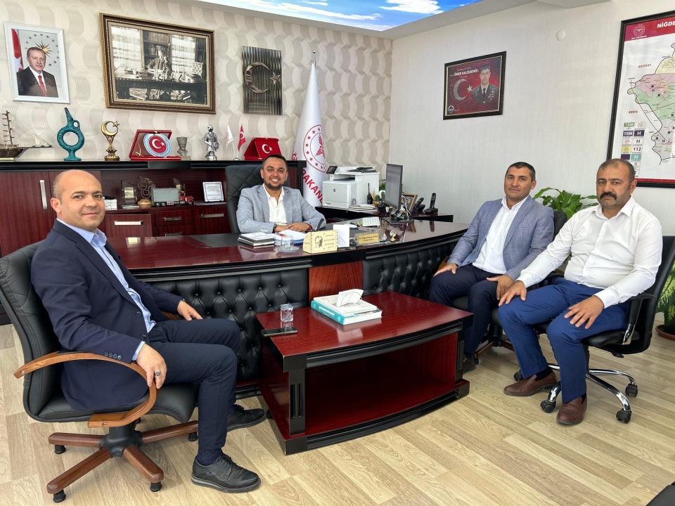 Niğde’de sağlık çalışanlarının toplu sözleşme süreci masaya yatırıldı