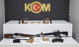 Niğde’de silah teşhiri yapan şahıslara operasyon