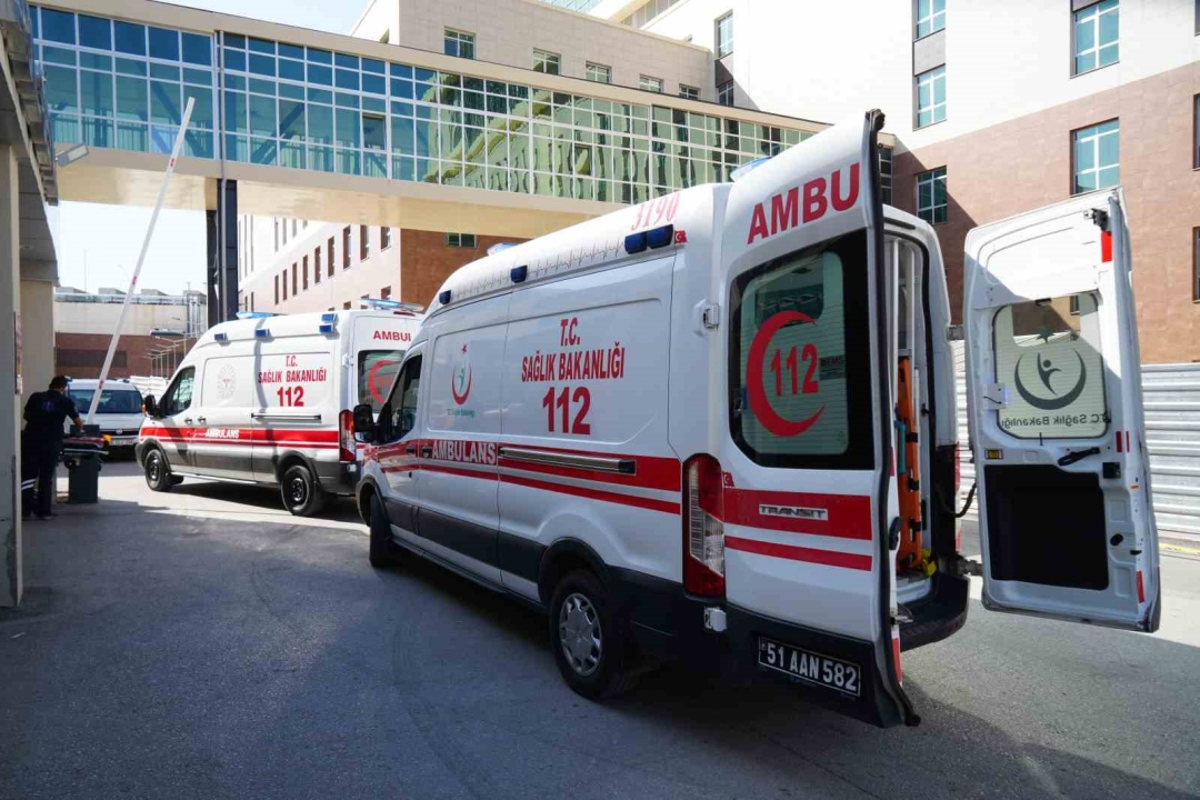 Niğde’de silahlı saldırı! Ölü ve yaralılar var