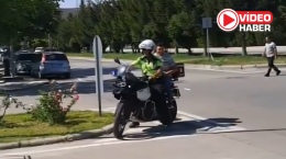 Niğde’de sınava geç kalan öğrencilerin imdadına polisler yetişti