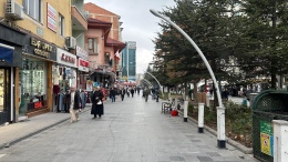 Niğde’de Soğuk Hava Çarşıyı Sessizliğe Bürüdü