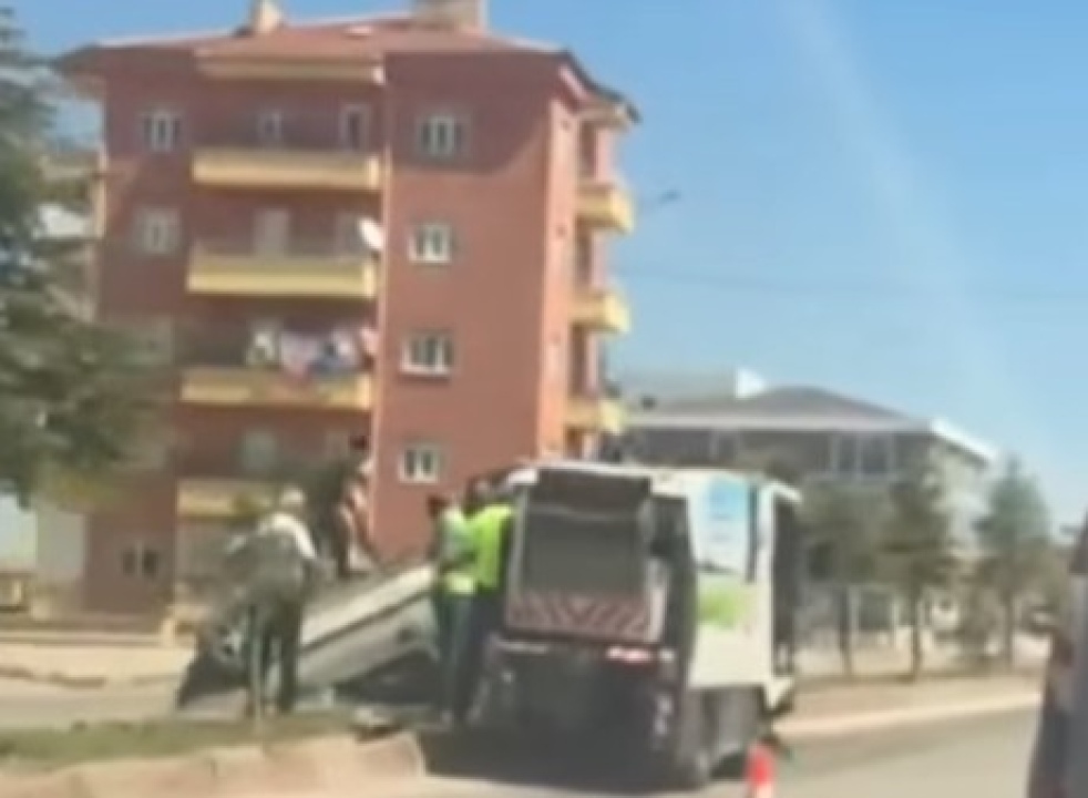 Niğde’de Takla Atan Araçta 1 Yaralı