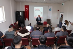 Niğde’de Tarım Bilim Kafe’de Lahana Hastalıkları Ele Alındı