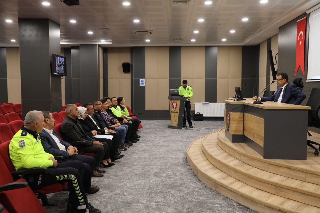 Niğde’de Trafik Güvenliği Toplantısı Yapıldı