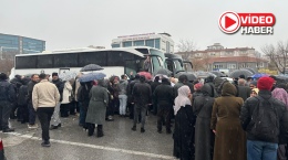 Niğde’de Umreciler Dualarla Kutsal Topraklara Uğurlandı