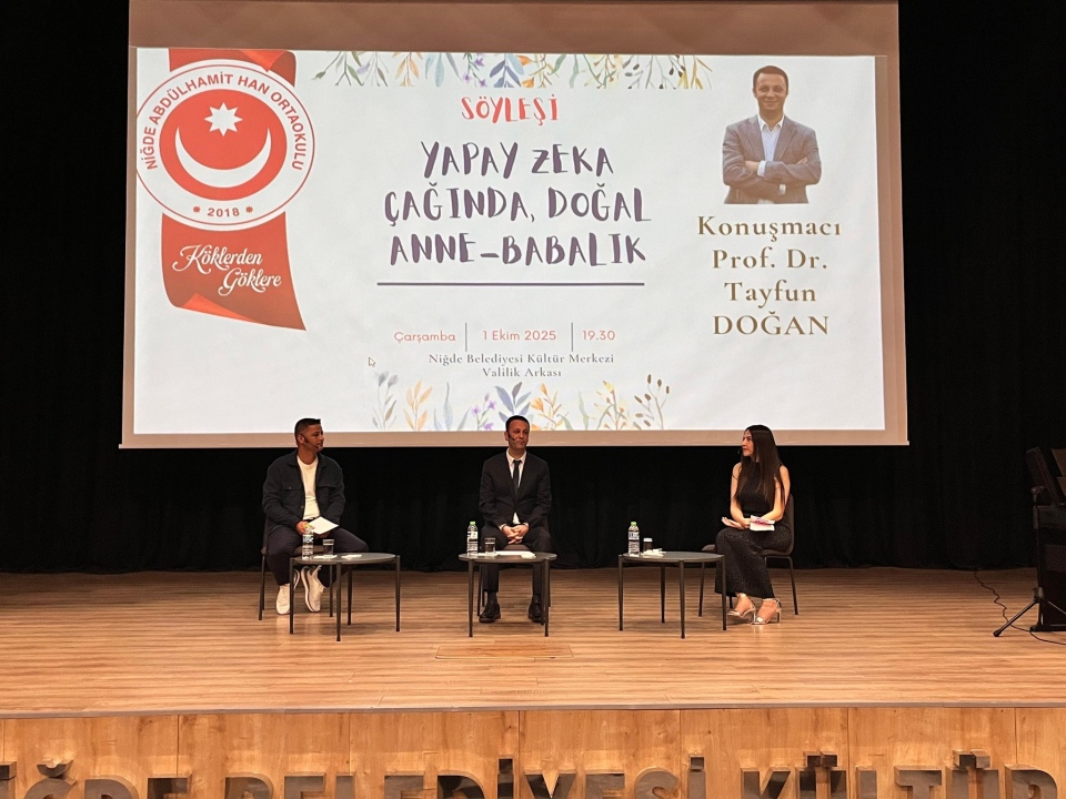 Niğde’de Yapay Zeka Çağında Doğal Anne-Babalık  Konulu Söyleşi Düzenlendi